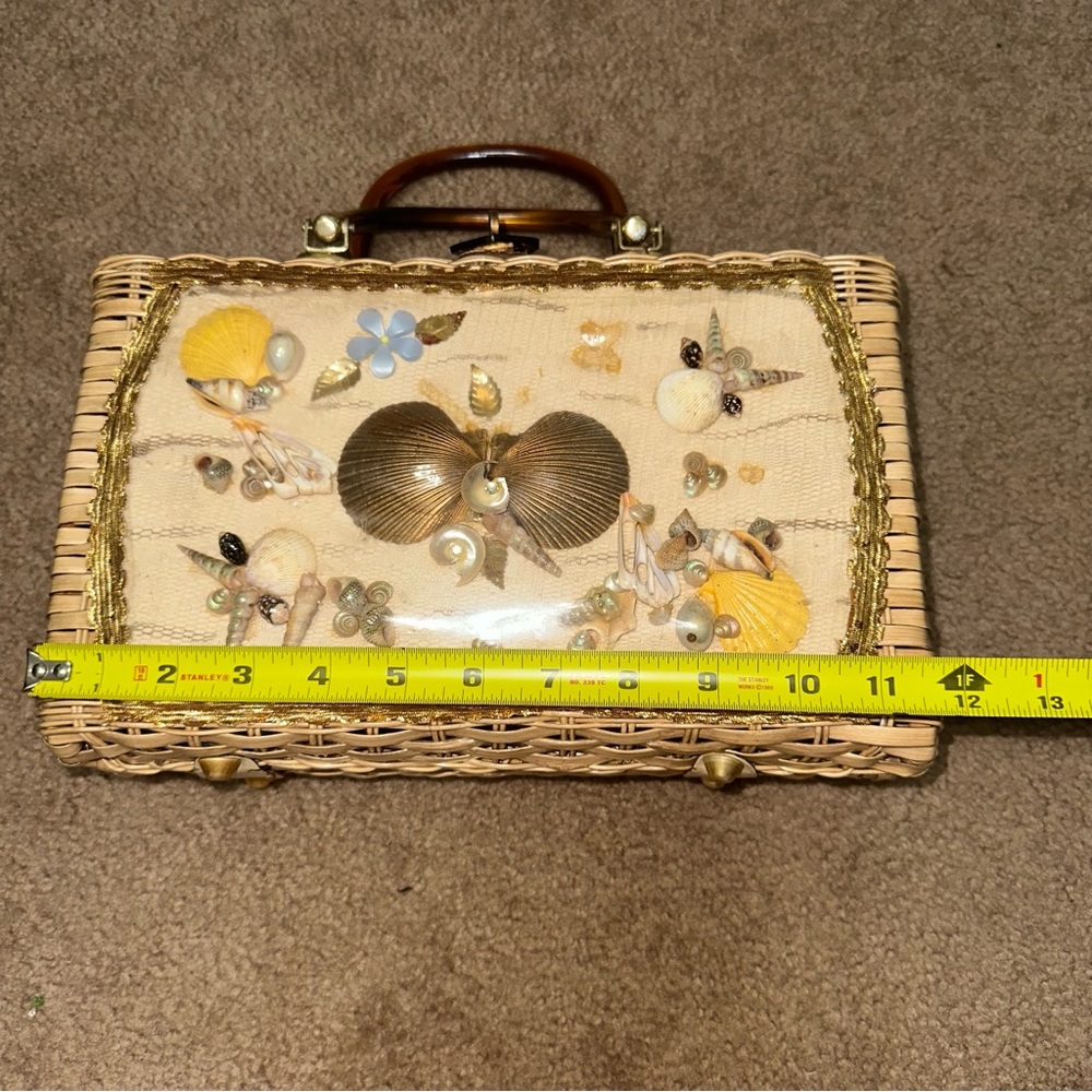 ☀️🐚BOGO 1/2 🐚VTG 1950's Wicker Purse Lucite Handles VLV - Picture 3 of 16